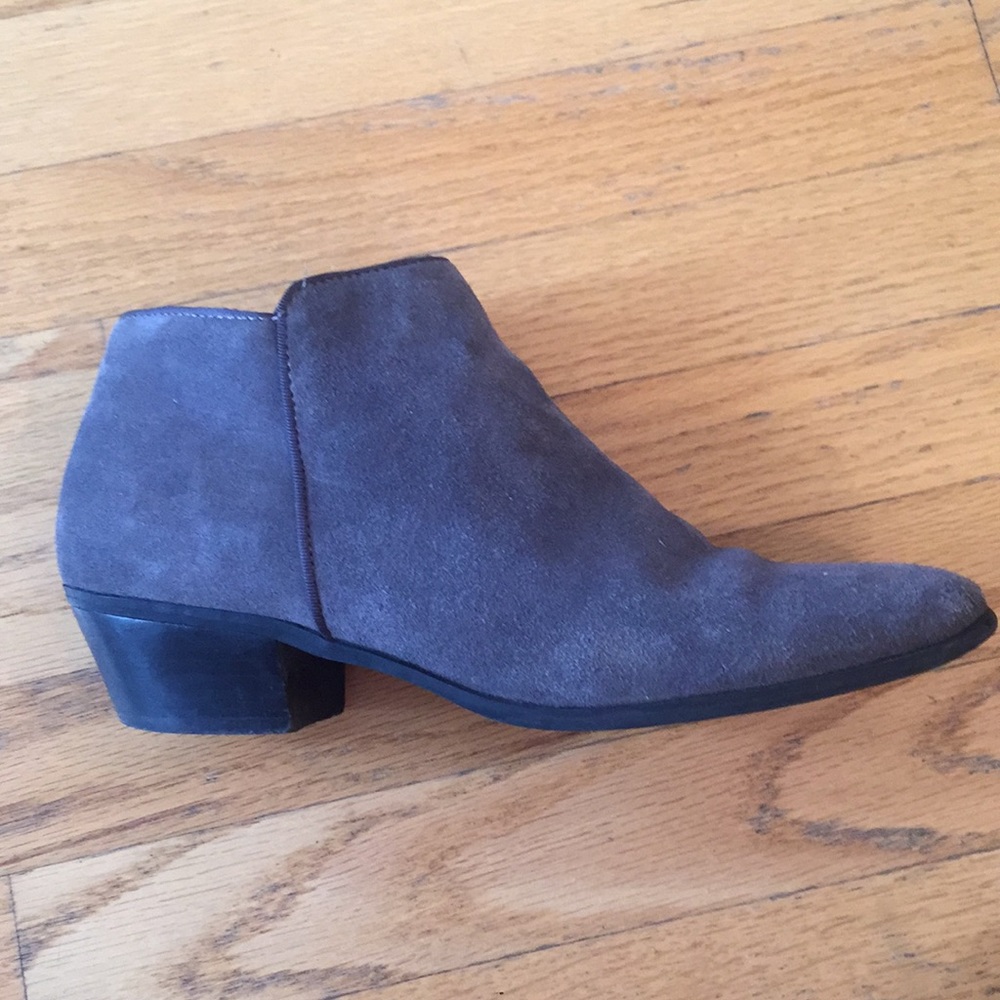 Crown Vintage Dark Gray Suede Booties!