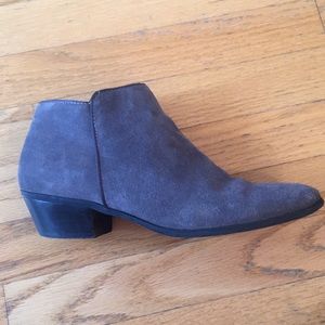 Crown Vintage Dark Gray Suede Booties!