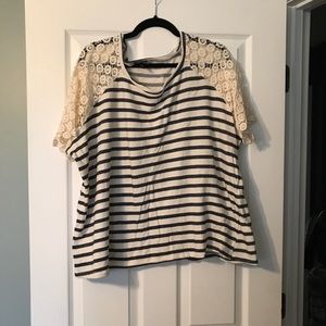 Short sleeve crochet sweater