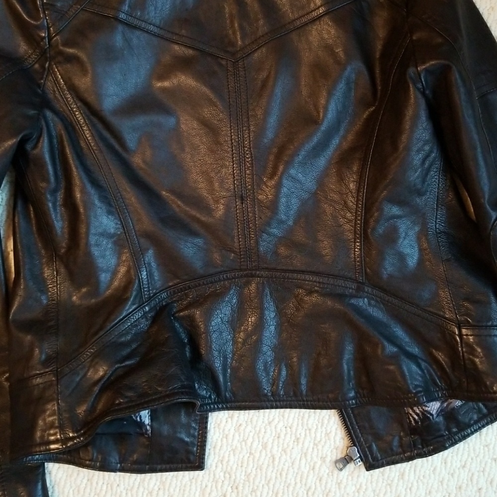 Leather jacket - Picture 7 of 7