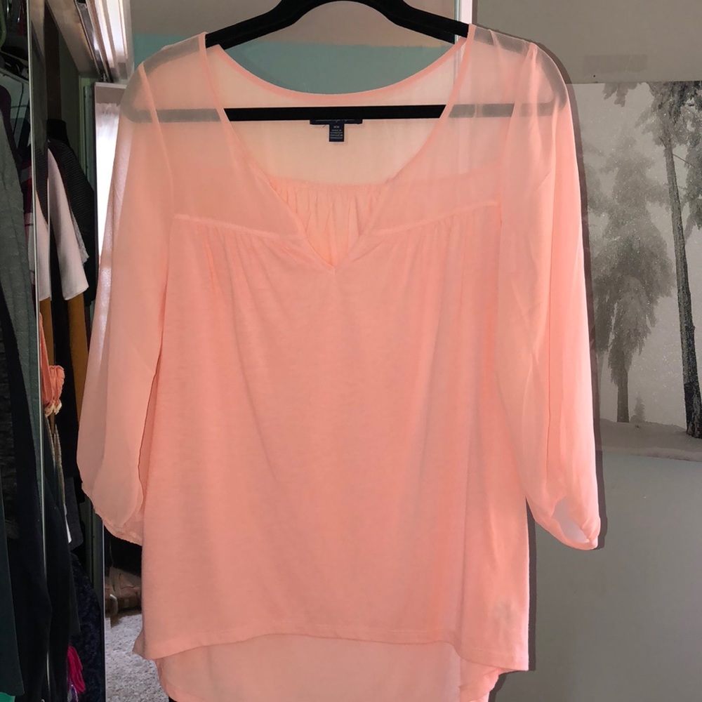 American Eagle Top - 3/4 sleeve length