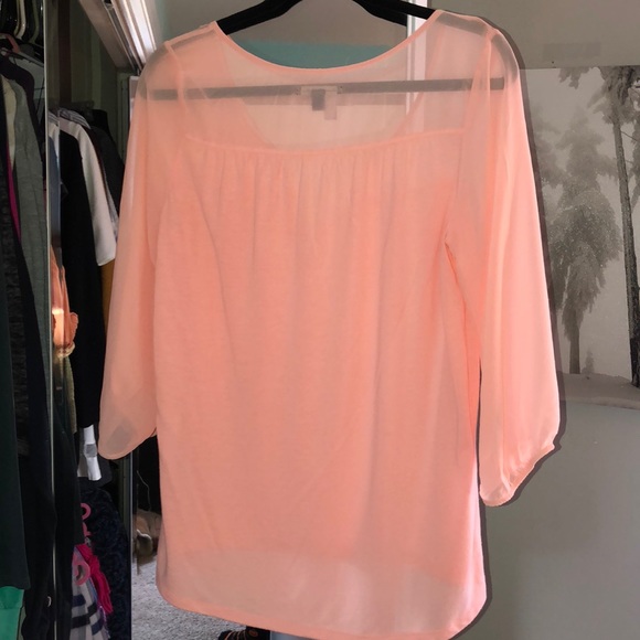 American Eagle Top - 3/4 sleeve length - Picture 3 of 3