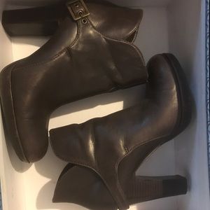 Simply Vera By Vera Wang