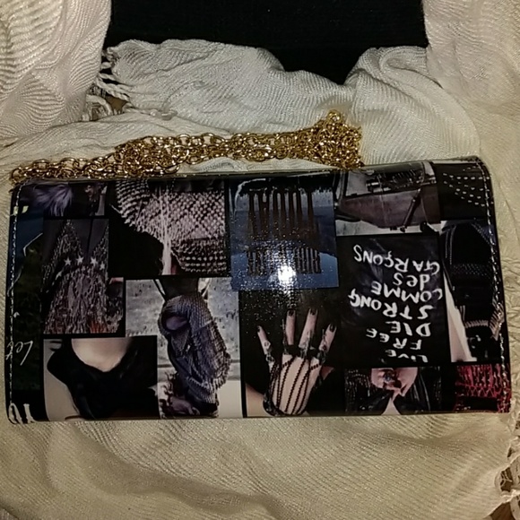 Patent leather photo wallet - Picture 2 of 4