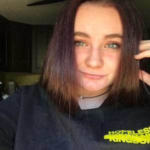 Meet your Posher, Kacie