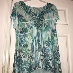 cute plus size top!
