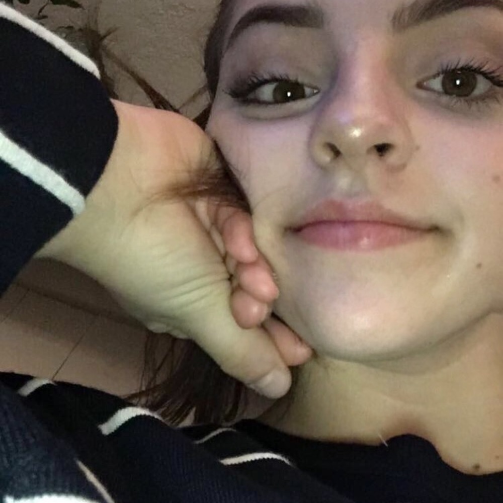 Meet your Posher, Ella