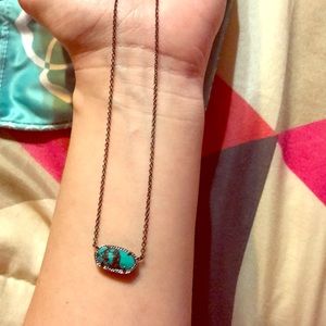 Kendra Scott pendant necklace