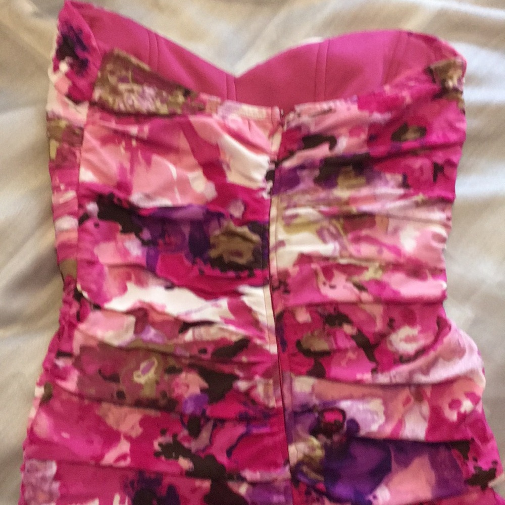 Dress - Picture 2 of 3