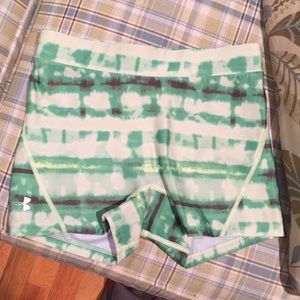 Under Armour green tie-dye spandex -XS