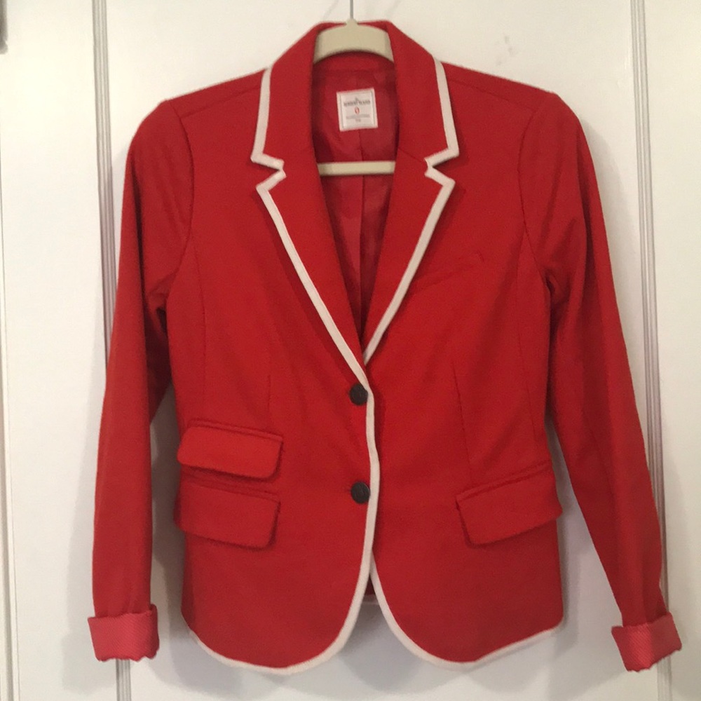 Red Academy blazer