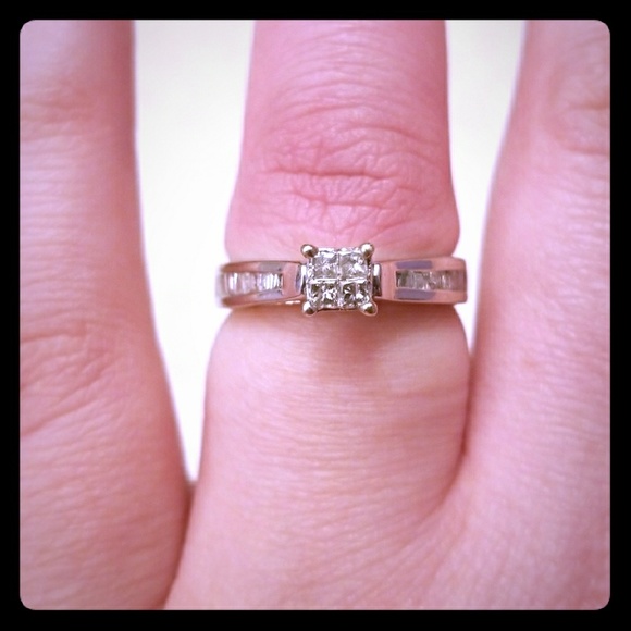 🌹 Diamond engagement ring💍