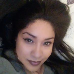 Meet your Posher, Violet