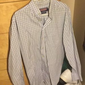 Vineyard vines dressshirt
