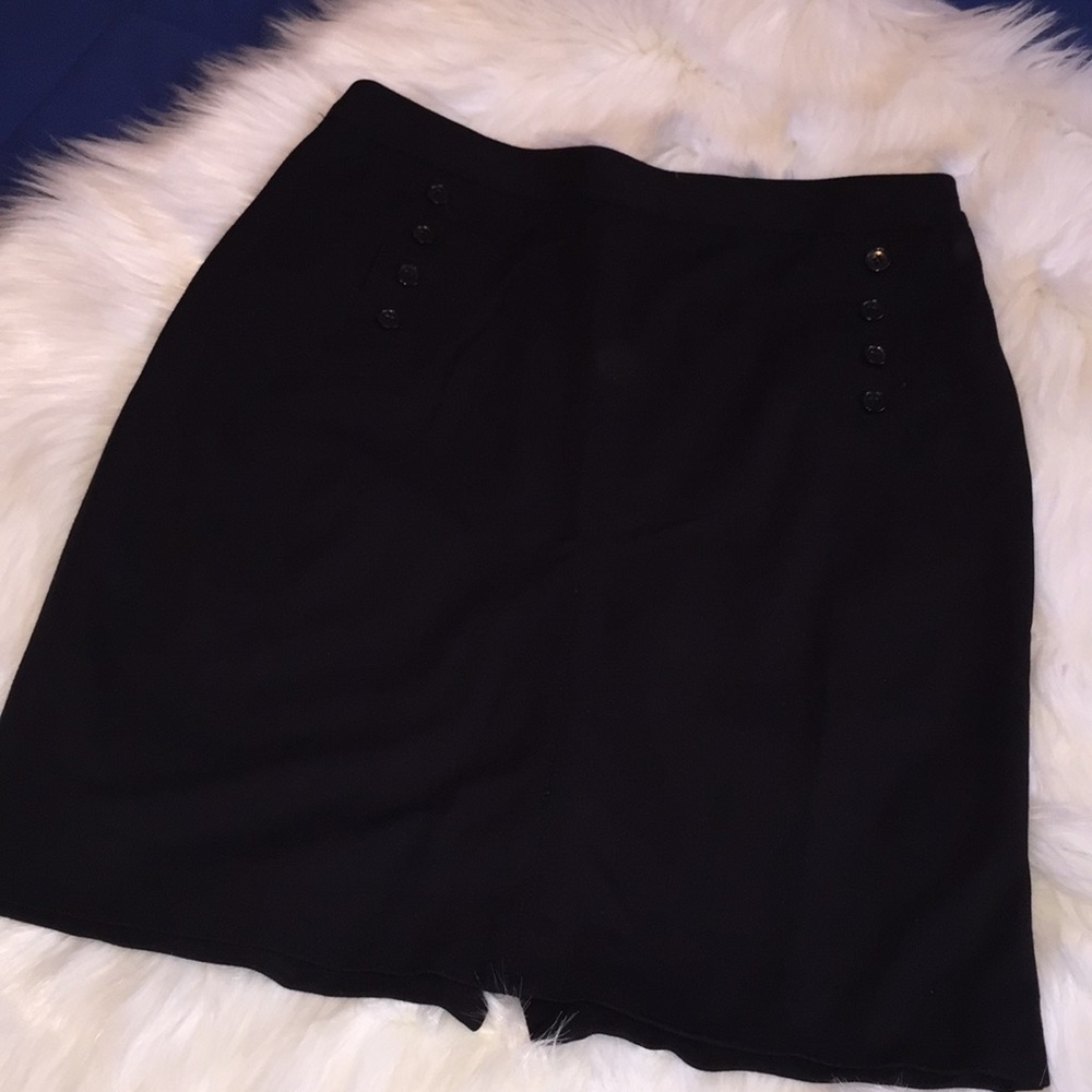The Limited Skirt