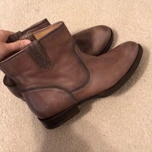 FRYE BOOTIES NEVER WORN!!!