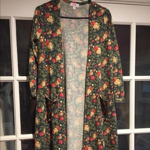 Lularoe sarah size small