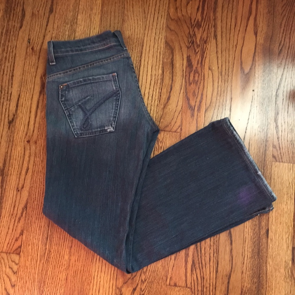 Stylish flair James Jeans, barely worn - 28
