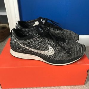 Nike flyknit racer