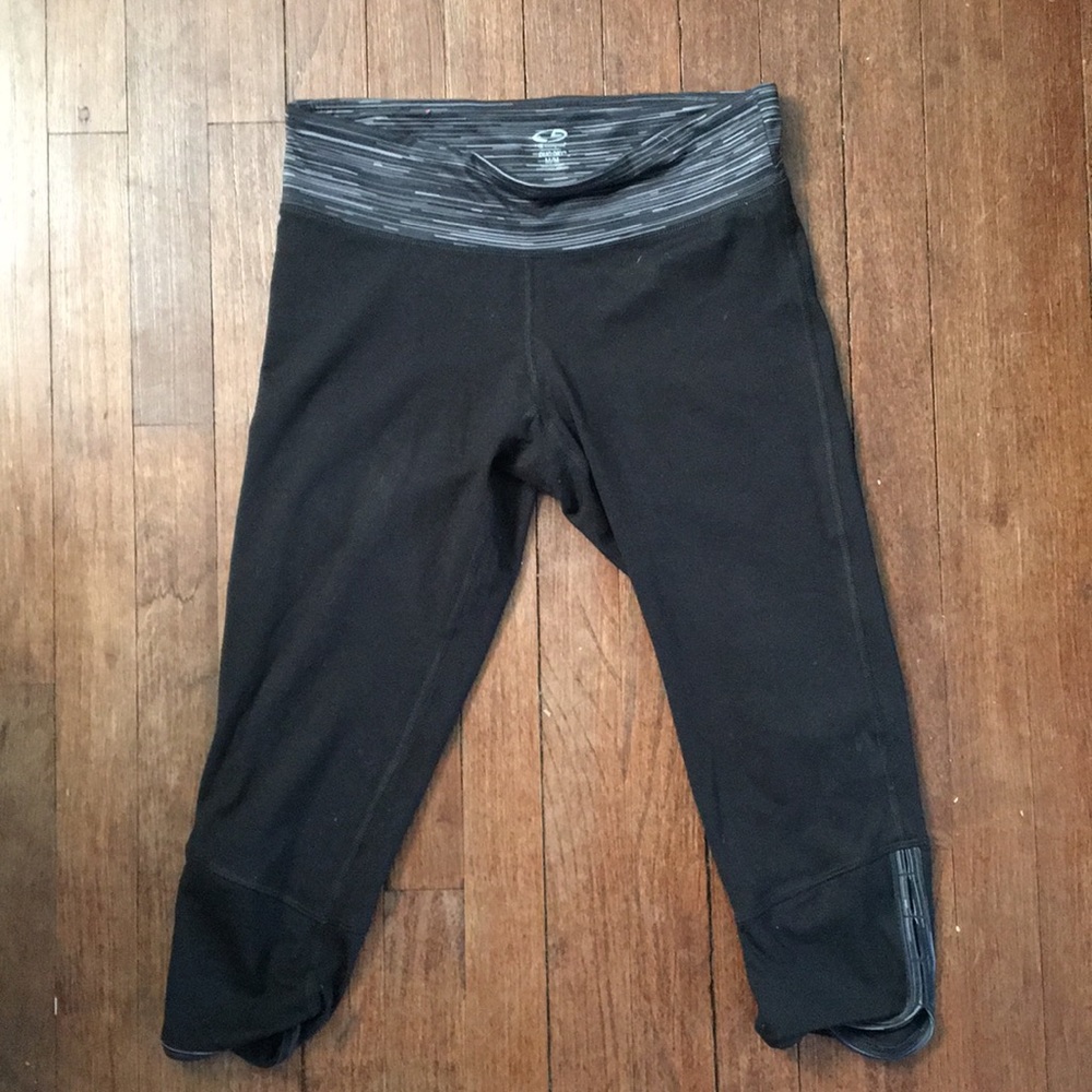 Champion duo dry athletic capris