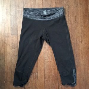 Champion duo dry athletic capris