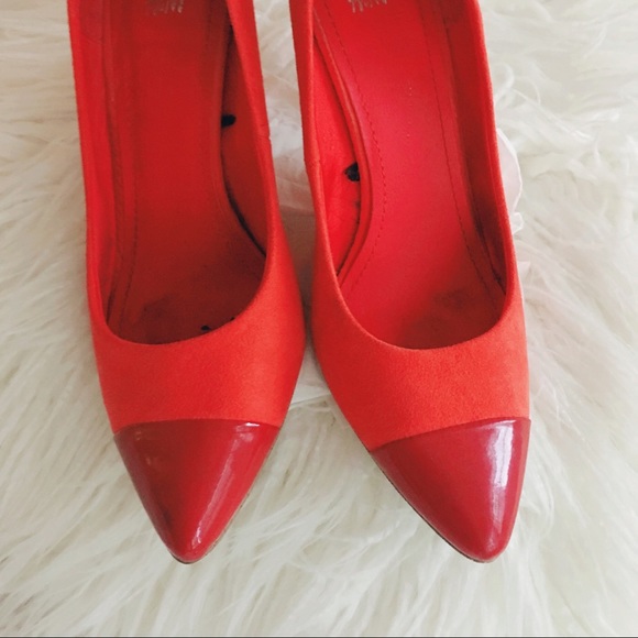 {h&m} poppin’ orange pumps - Picture 4 of 6