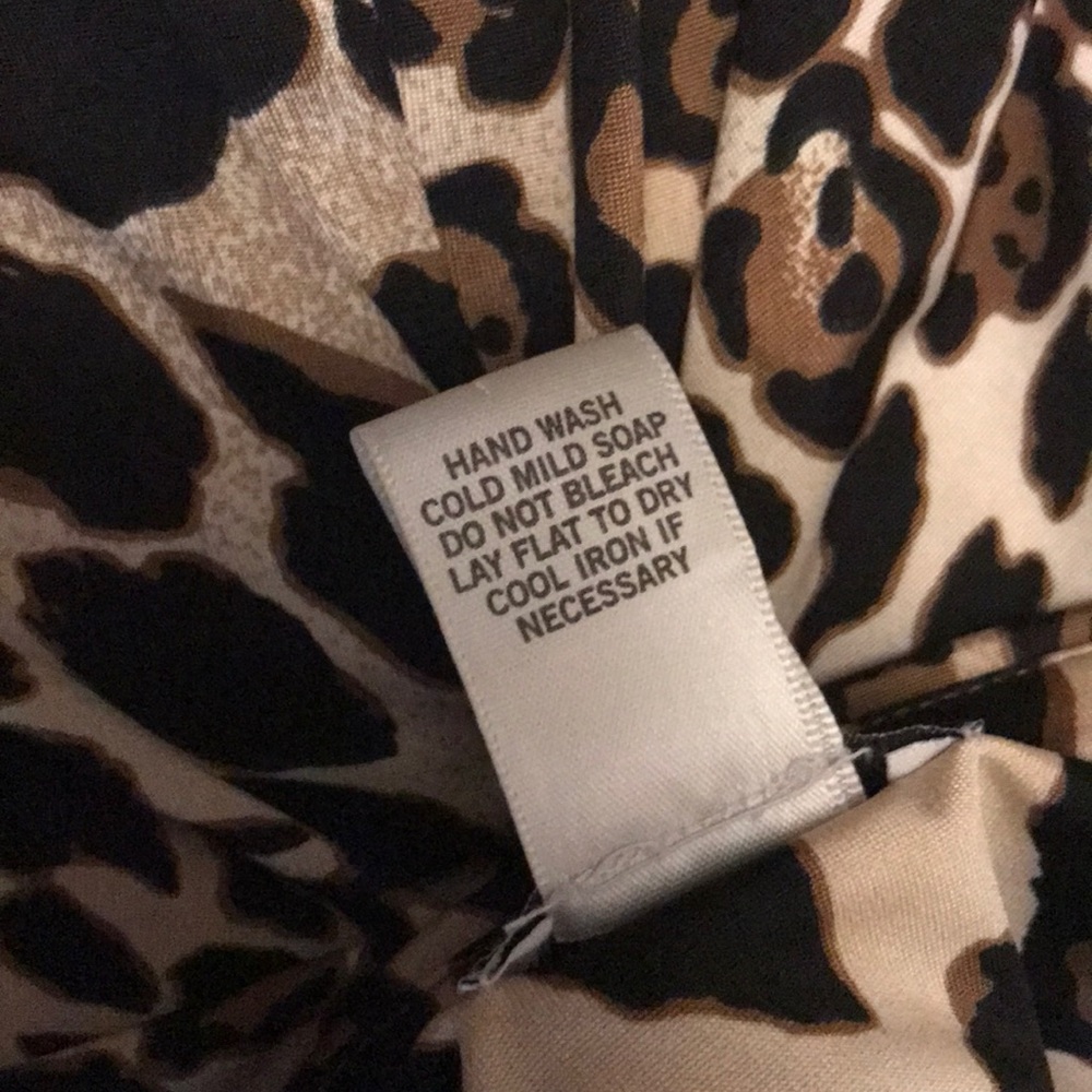 Cache And Like New - Wore Once! - image 4