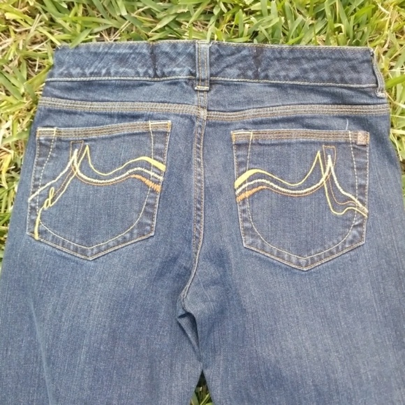 Wide Leg DKNY Jeans - Picture 7 of 8