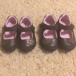 Twin girl Striderite brown Mary Jane shoes