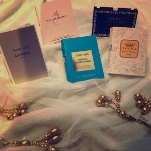 Tocca, Chanel, Tom Ford, Burberry, Marc Jacobs