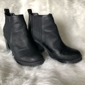 Black target booties