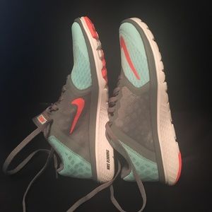 Women’s Nike running shoes