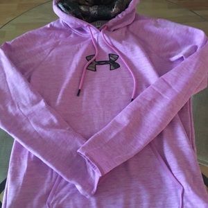 Under Armour sweatshirt with camo