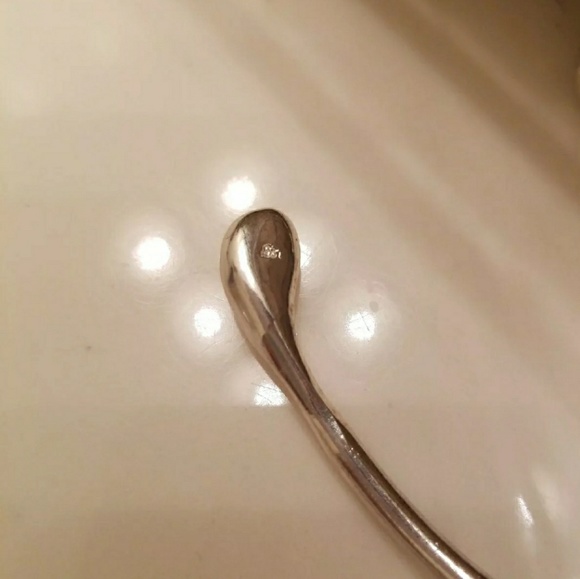 Sterling silver teardrop set - Picture 2 of 2