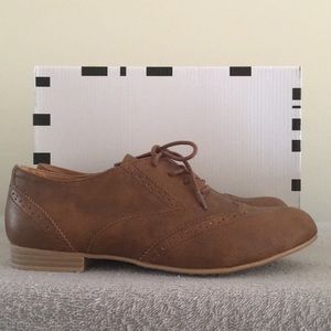Women's oxfords