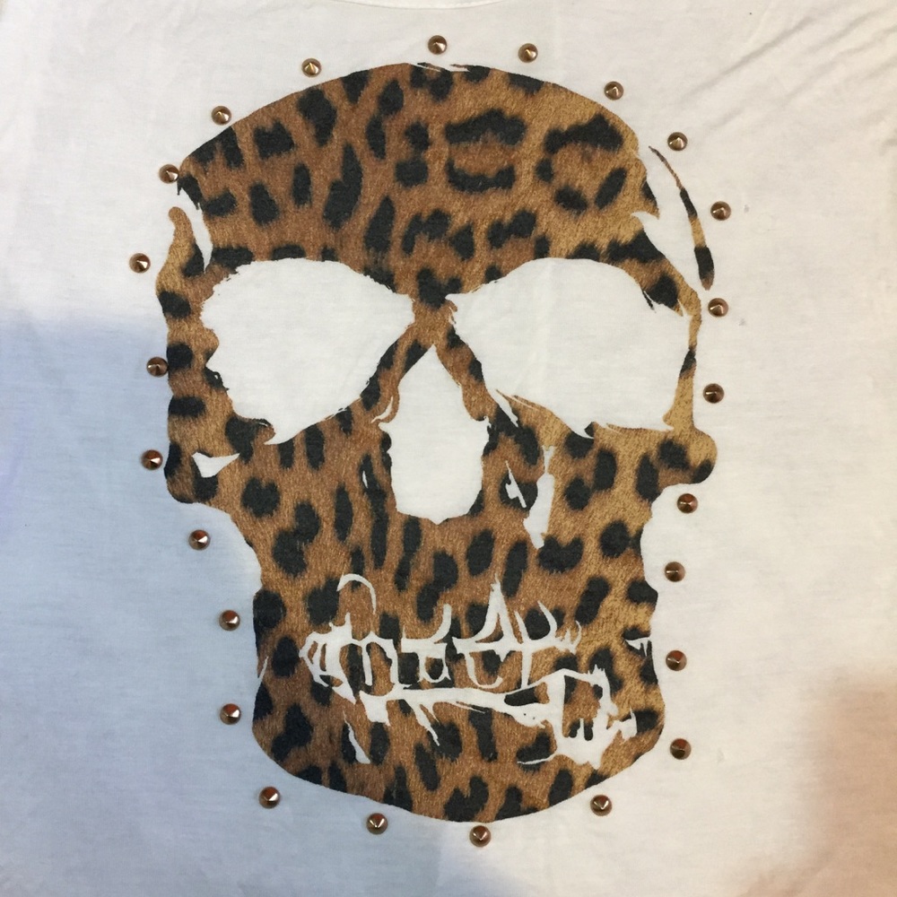 2B Bebe TShirt