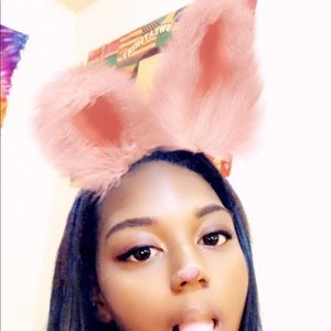 Meet your Posher, Selena