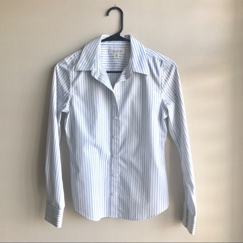 Banana Republic Non-Iron Fitted Button Down Shirt