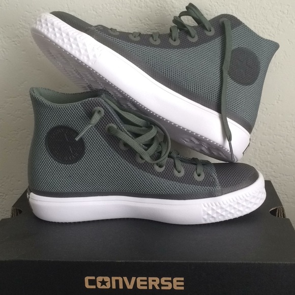 Converse modern olive green women's size 7.5 shoes - Picture 3 of 5
