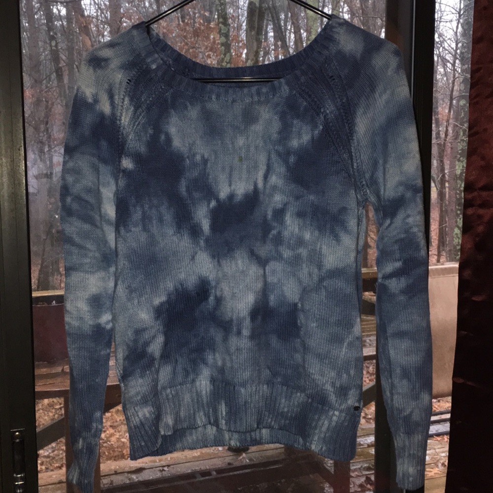 American Eagle tie- dyed sweater