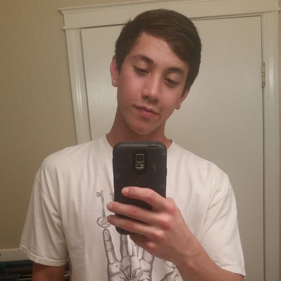 Meet your Posher, Chase - Picture 1 of 1