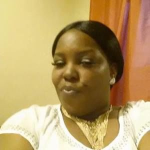 Meet your Posher, Crystal