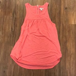 Pink tank top