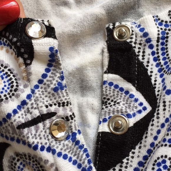 White House Black Market bling cardigan with snaps - Picture 3 of 8