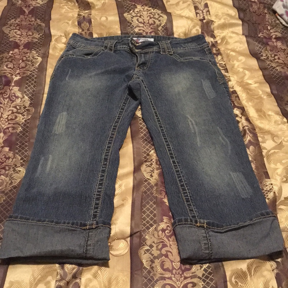 Blue Jeans Capri