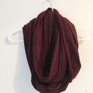 American apparel burgundy infinity scarf
