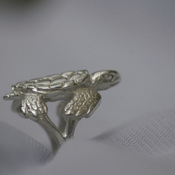 NWT, SS ring baby sea turtle ring, handmade by me - Picture 8 of 8