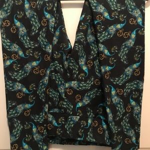 Peacock OS LuLaRoe Leggings.