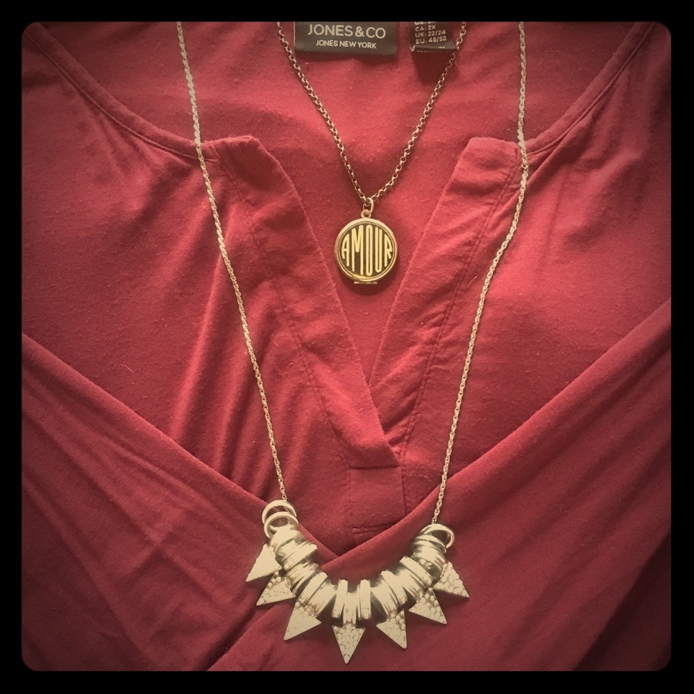 Jones New York Burgundy Tunic 2x