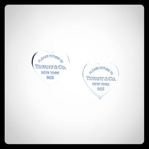 Tiffany and Co: heart studs